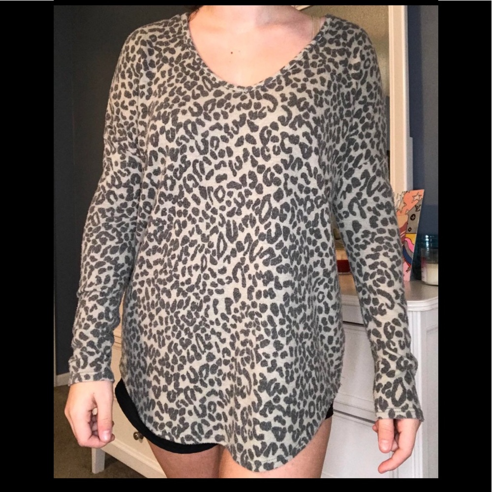 Leopard long sleeve top